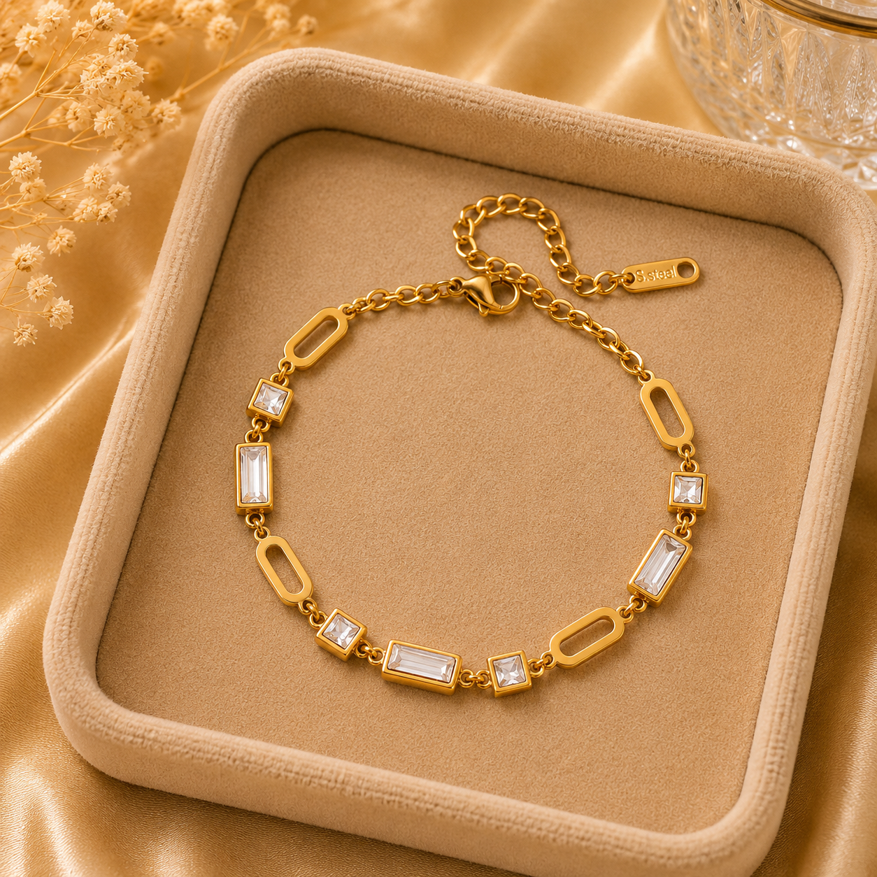 The Aurelia Zircon Link Bracelet