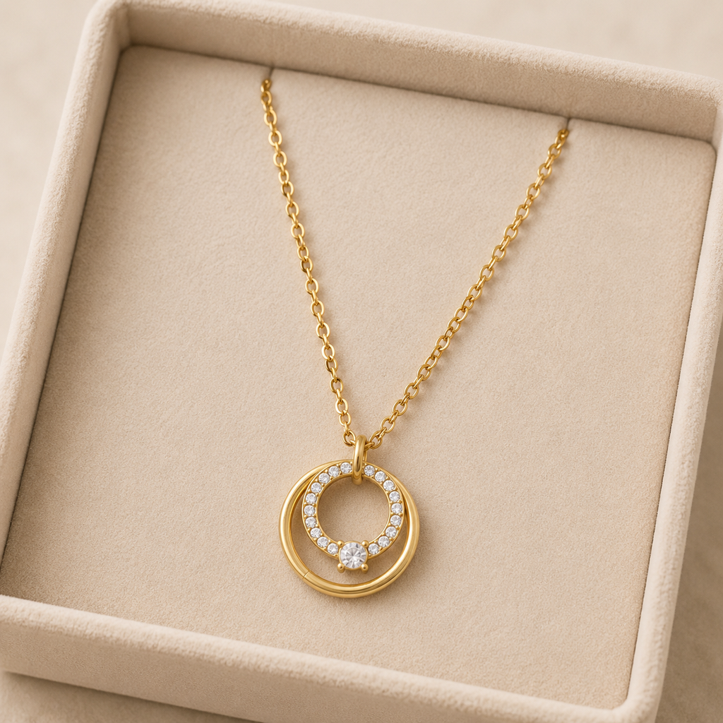 The Celeste Interlocking Zircon Necklace